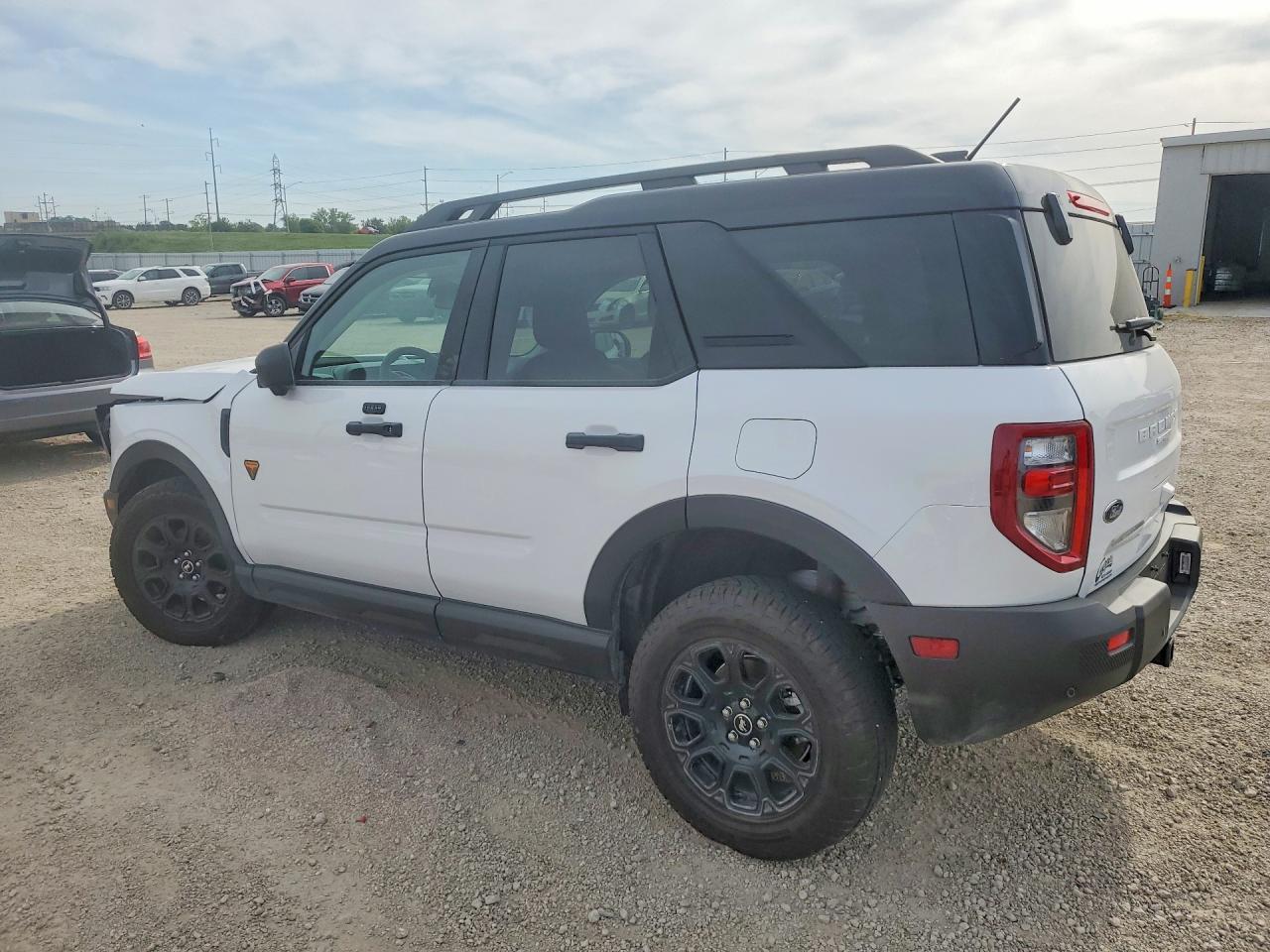 2025 Ford Bronco Sport Badlands - zdjęcie 3