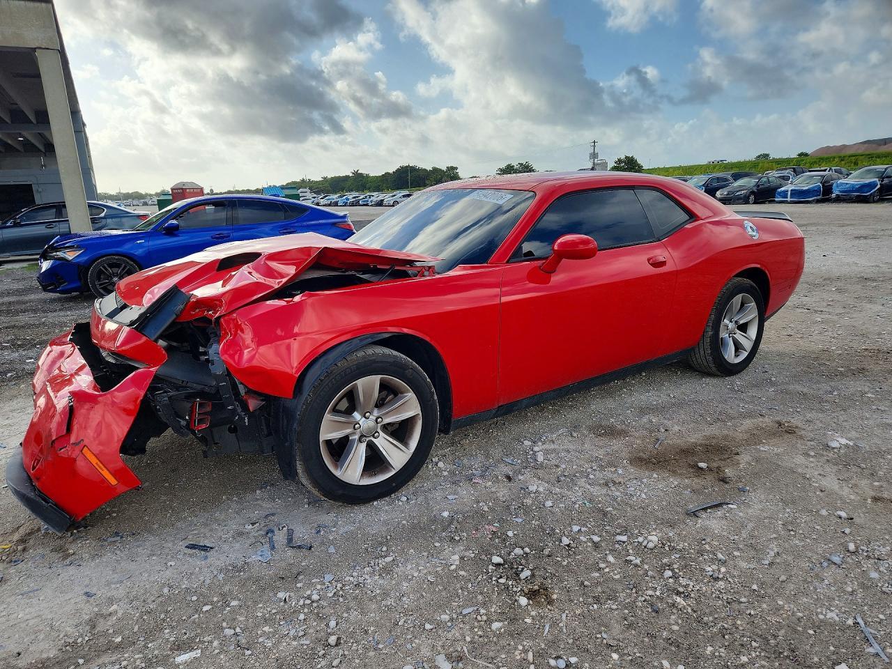 2023 Dodge Challenger Sxt - zdjęcie główne