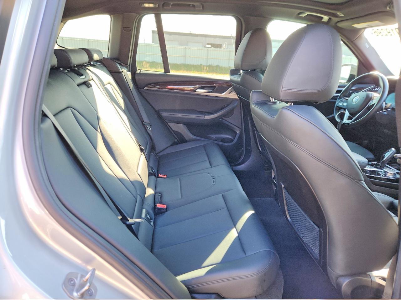 2021 BMW X3 Sdrive30I - zdjęcie 11