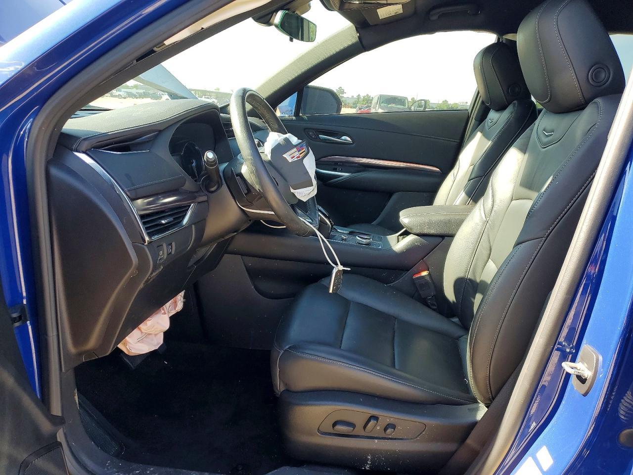 2023 Cadillac Xt4 Luxury - zdjęcie 7