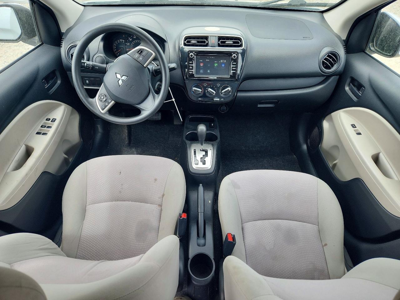 2019 Mitsubishi Mirage - zdjęcie 8