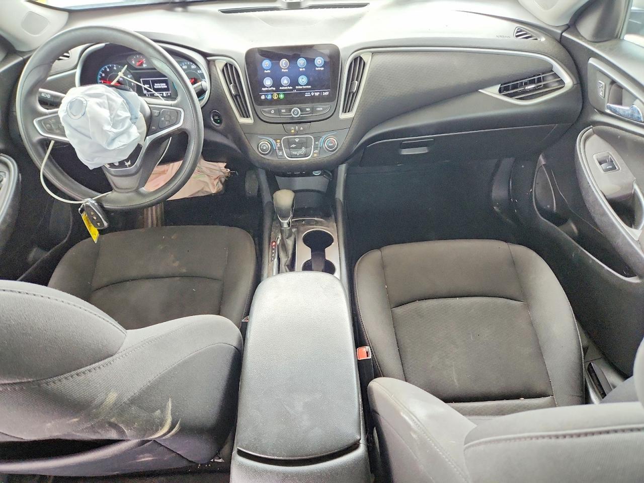 2022 Chevrolet Malibu Ls - zdjęcie 8
