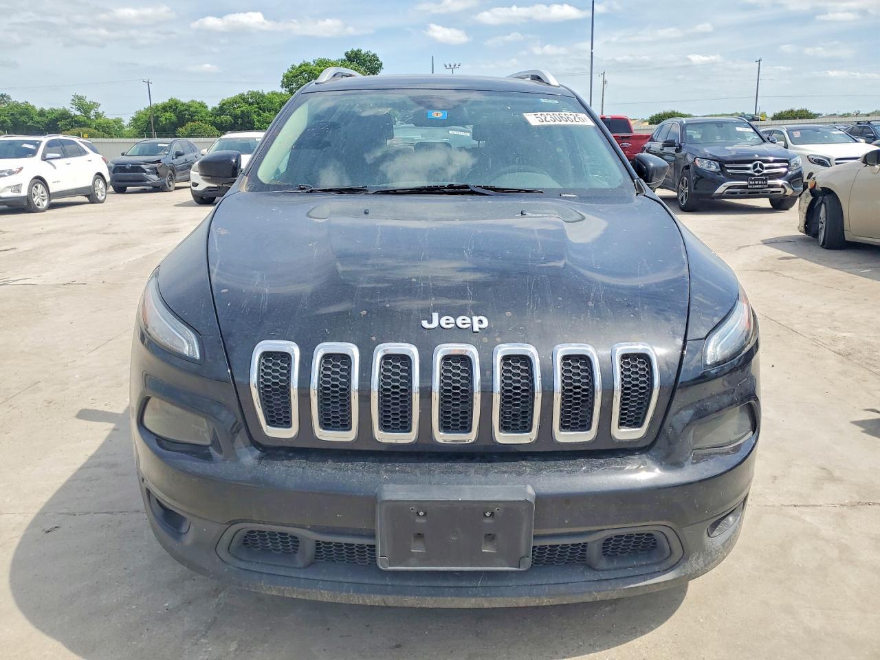 2018 Jeep Cherokee Latitude Plus - zdjęcie 5