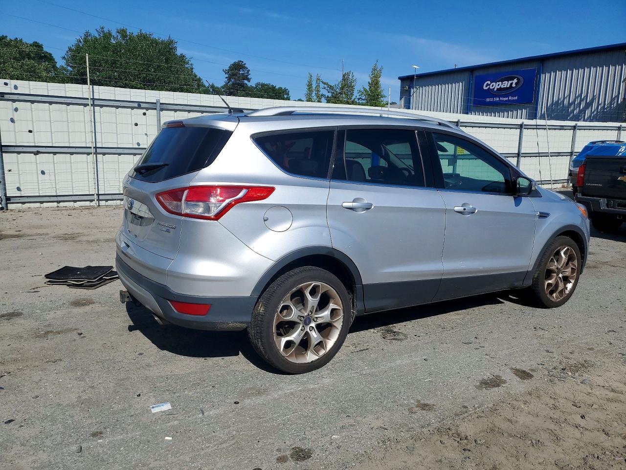 2015 Ford Escape Titanium - zdjęcie 3