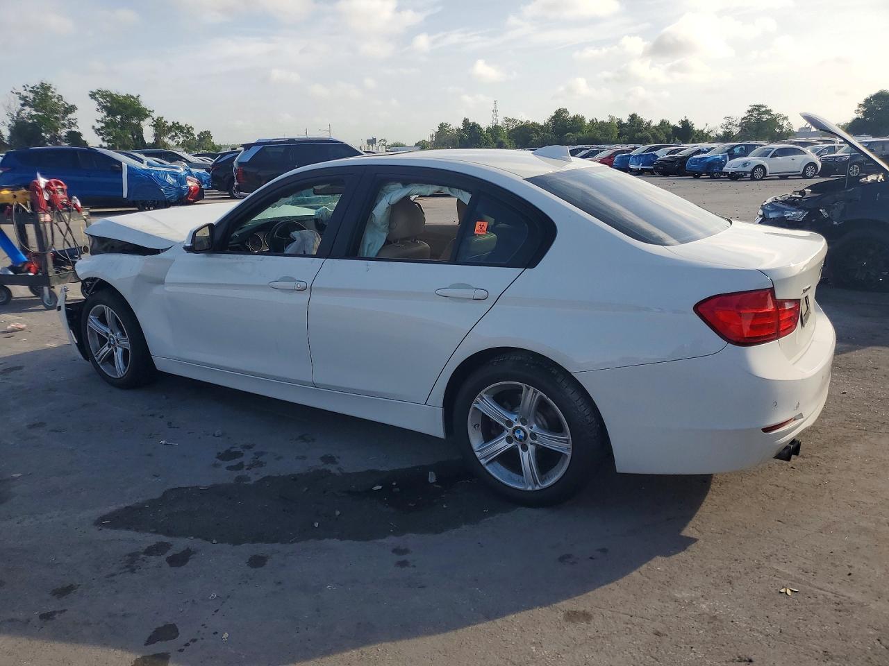 2015 BMW 328 Xi Sulev - zdjęcie 2