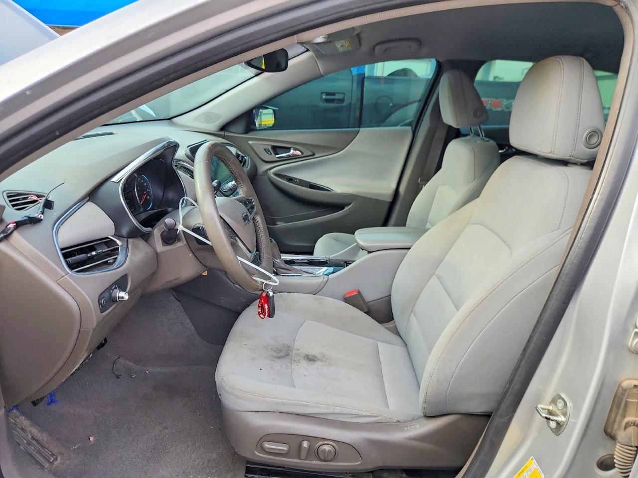 2018 Chevrolet Malibu Lt - zdjęcie 7