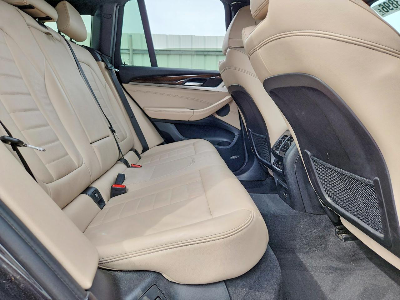 2021 BMW X3 xDrive30I - zdjęcie 11