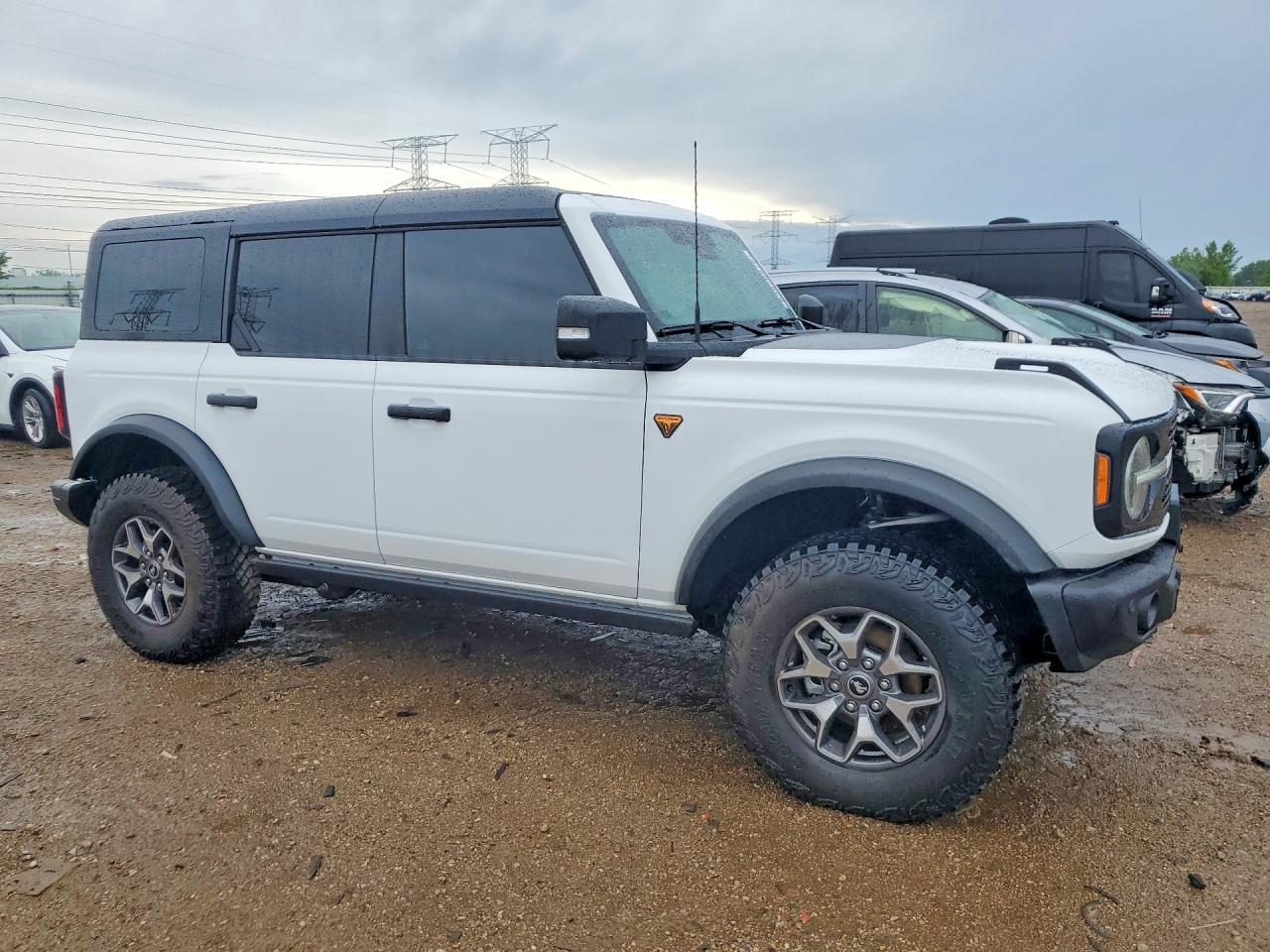 2025 Ford Bronco Badlands - zdjęcie 4