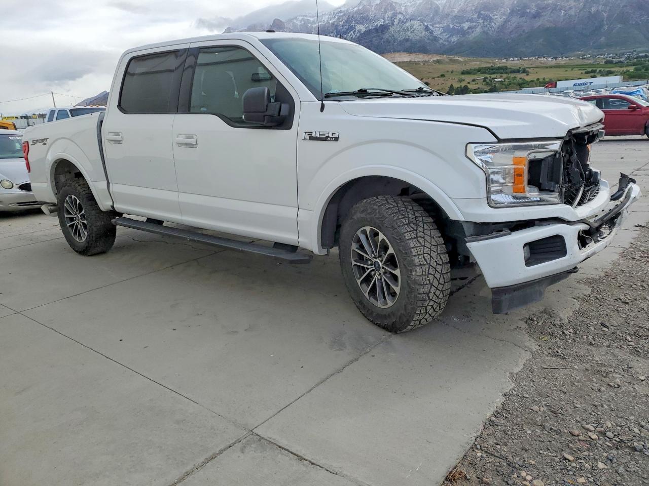 2018 Ford F150 Supercrew - zdjęcie 4