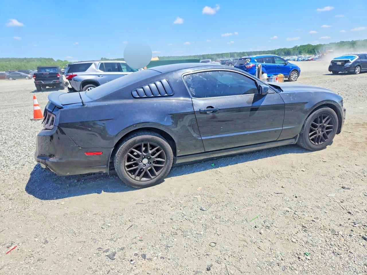 2014 Ford Mustang - zdjęcie 3