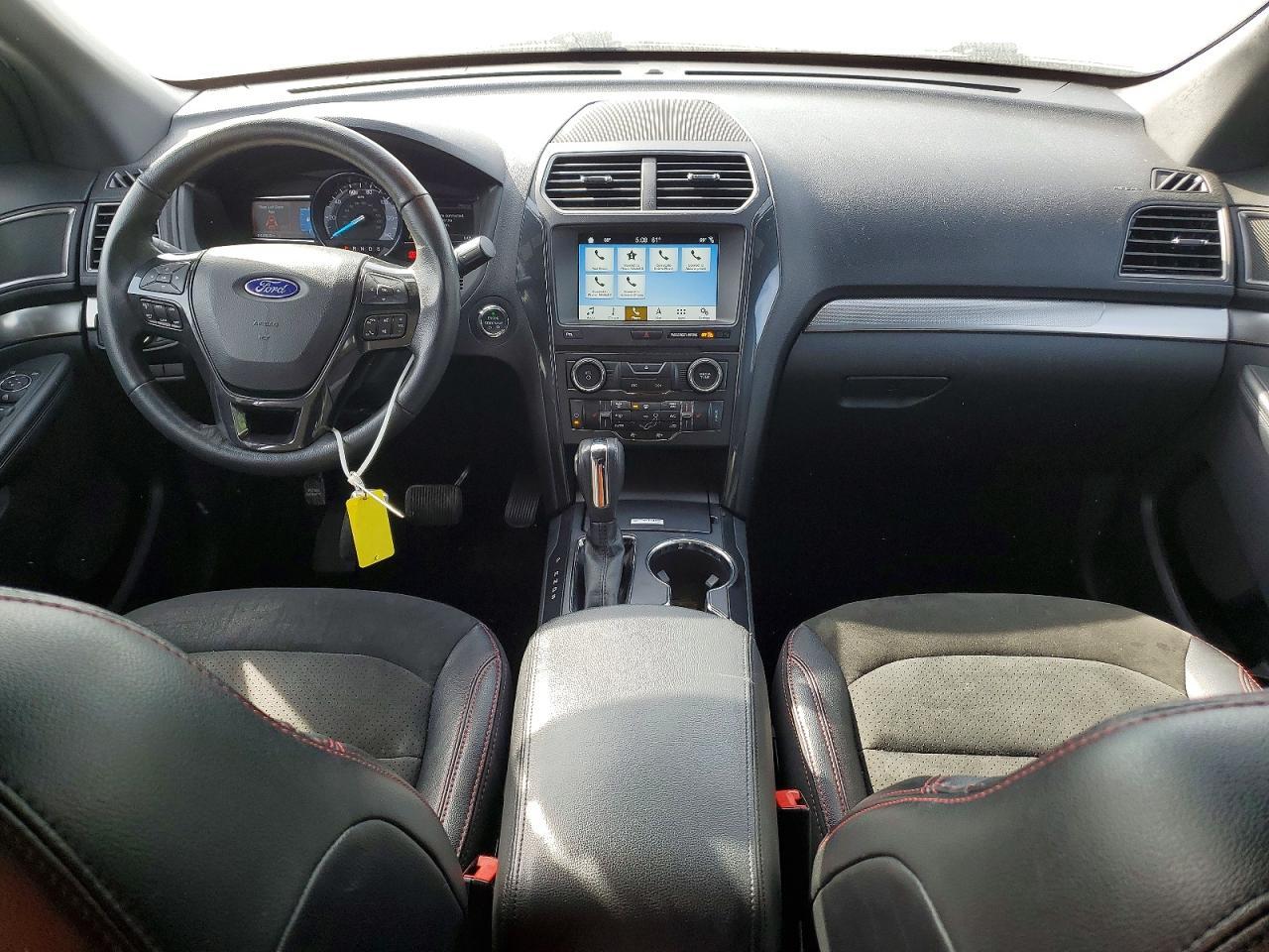 2018 Ford Explorer Xlt - zdjęcie 8