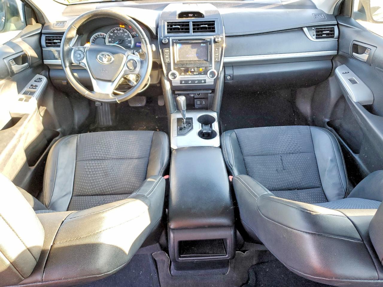 2013 Toyt Camry - zdjęcie 8