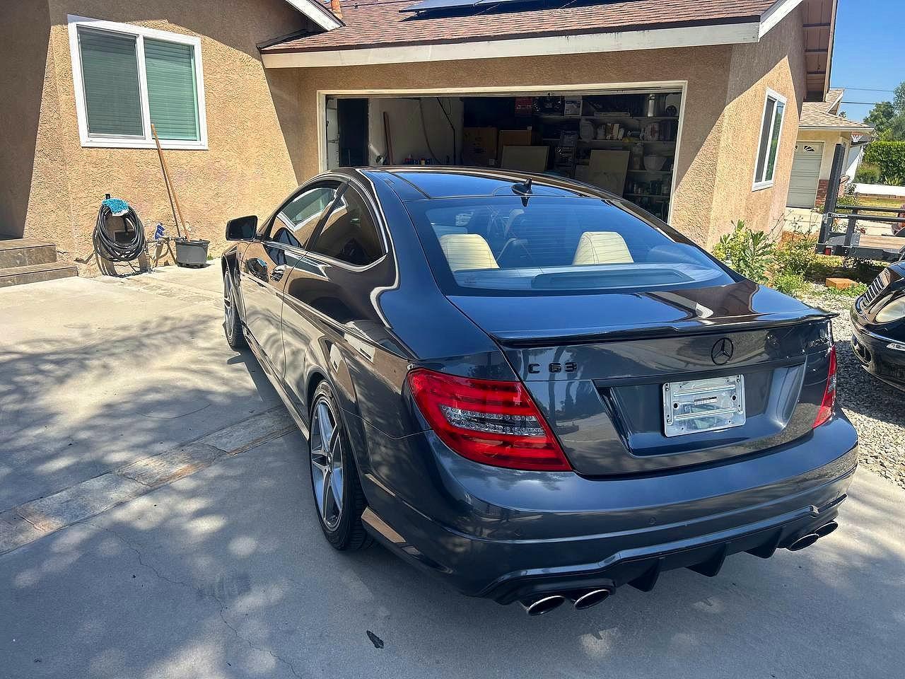 2014 Mercedes-Benz C 63 Amg - zdjęcie 4