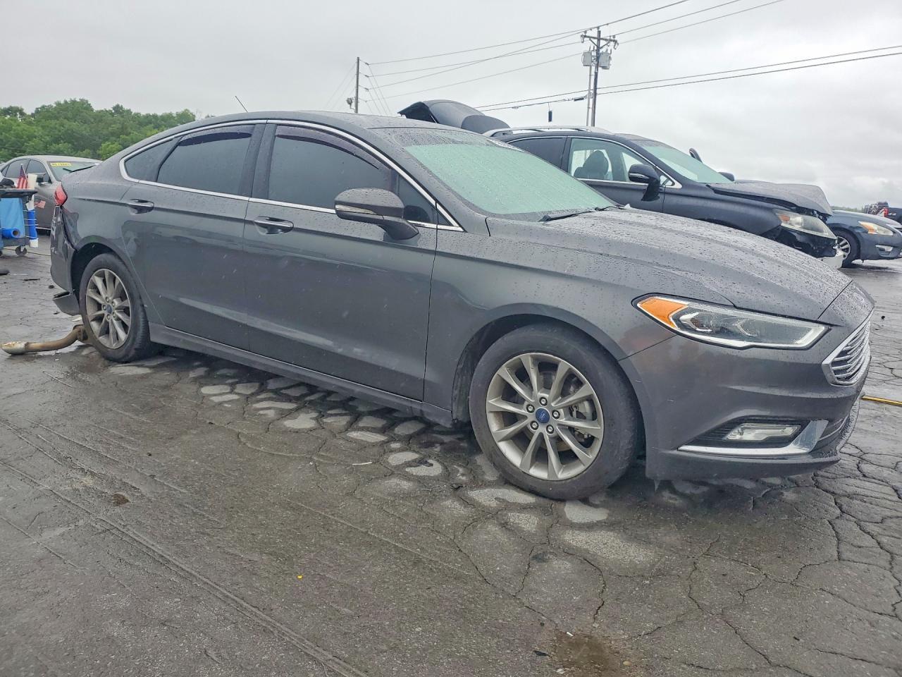 2017 Ford Fusion Se - zdjęcie 4