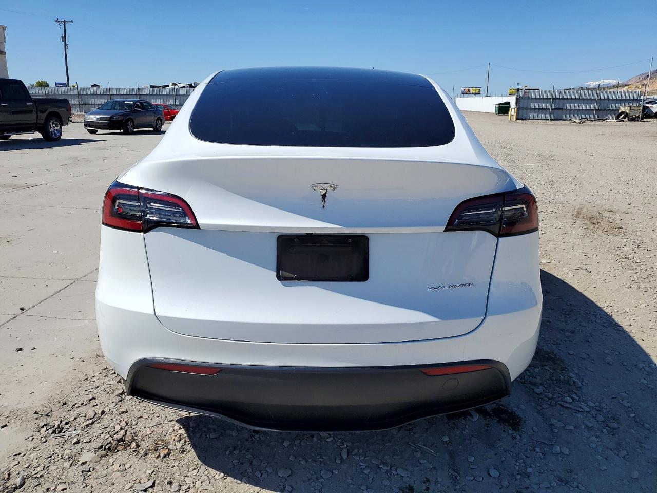 2023 Tesla Model Y - zdjęcie 6
