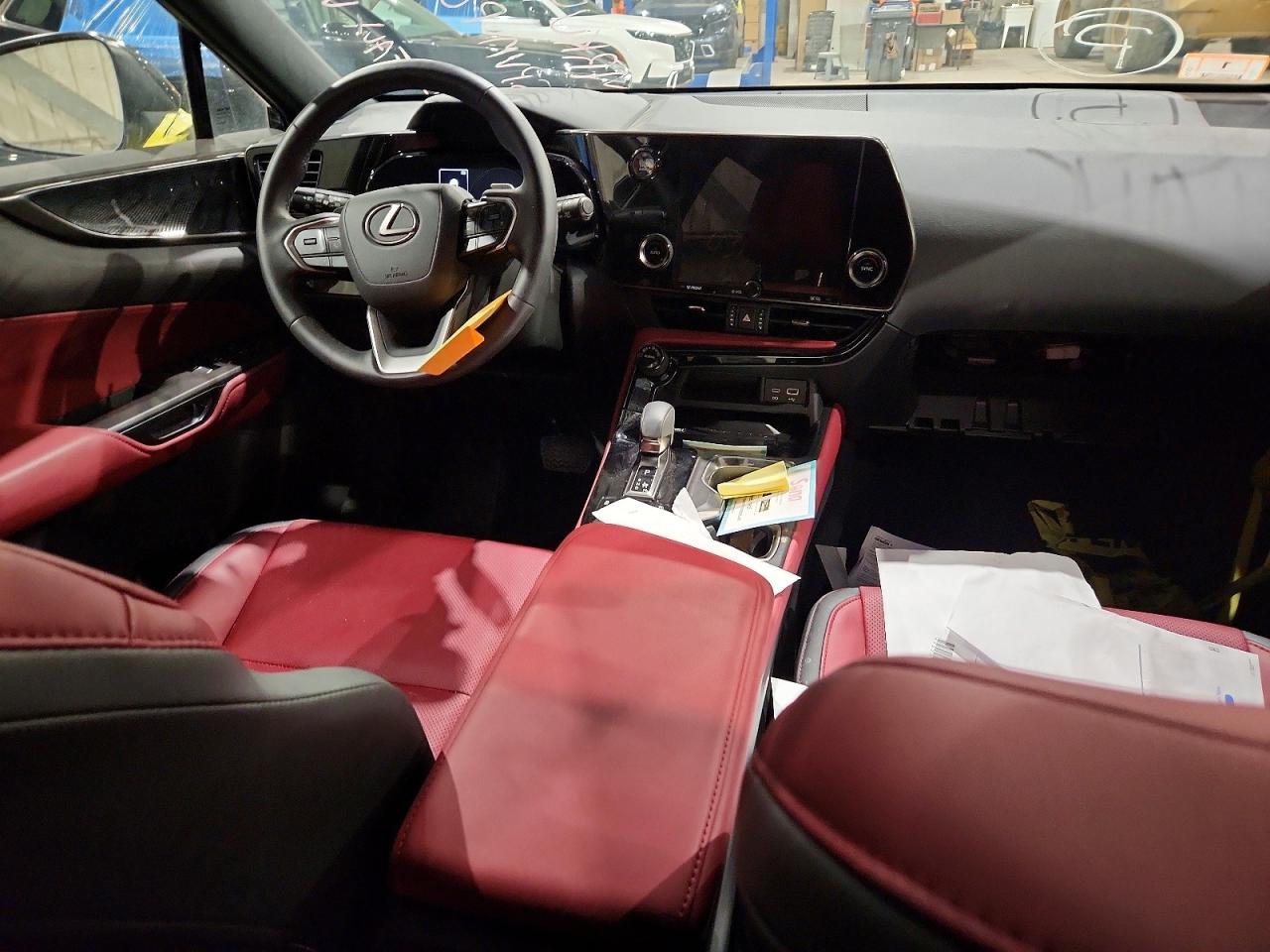 2025 Lexus Nx 350 Premium - zdjęcie 8