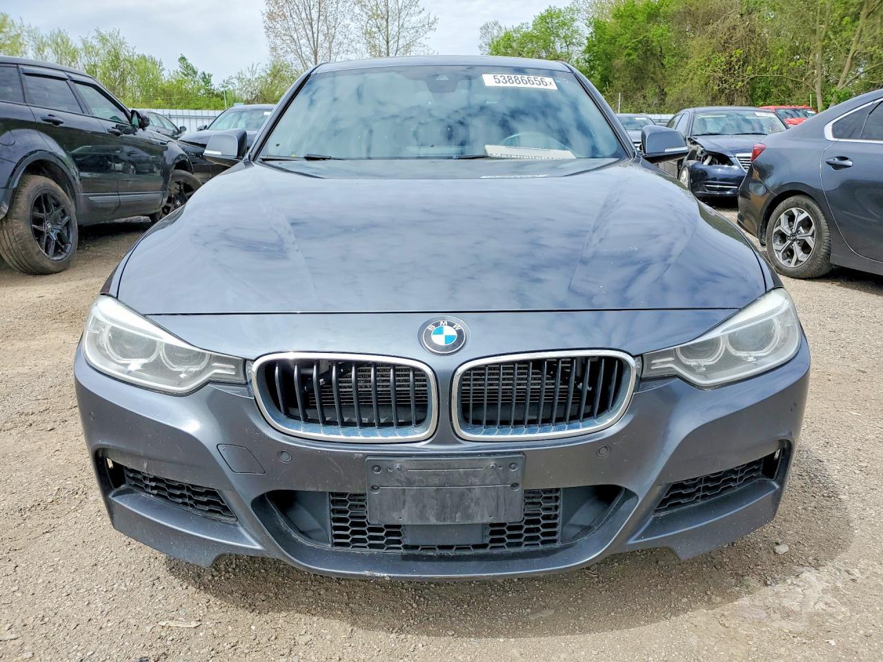 2014 BMW 335 Xi - zdjęcie 5