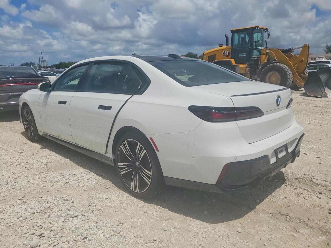 2026 BMW 740 I - zdjęcie 2