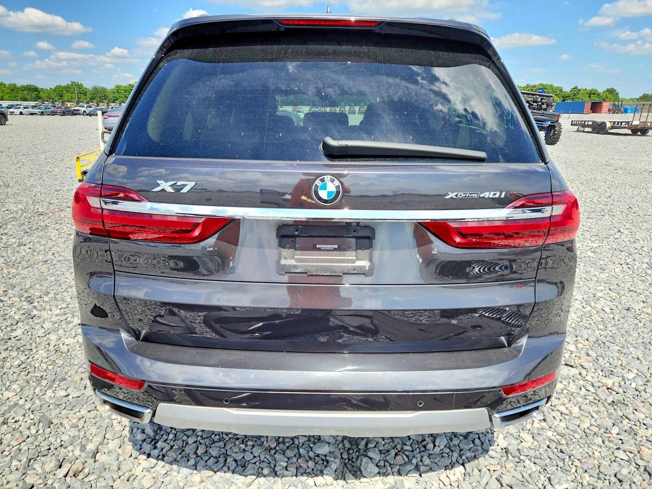 2021 BMW X7 xDrive40I - zdjęcie 6