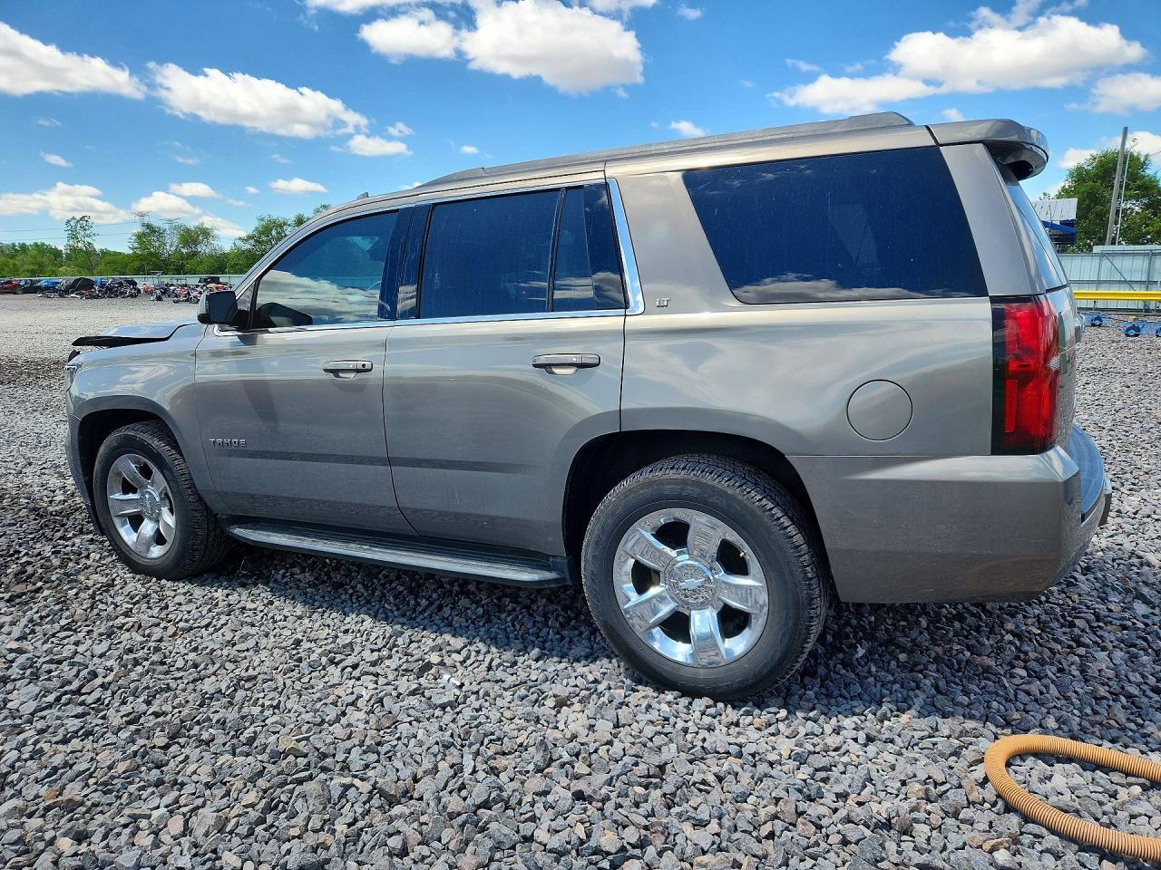 2017 Chevrolet Tahoe K1500 Lt - zdjęcie 2