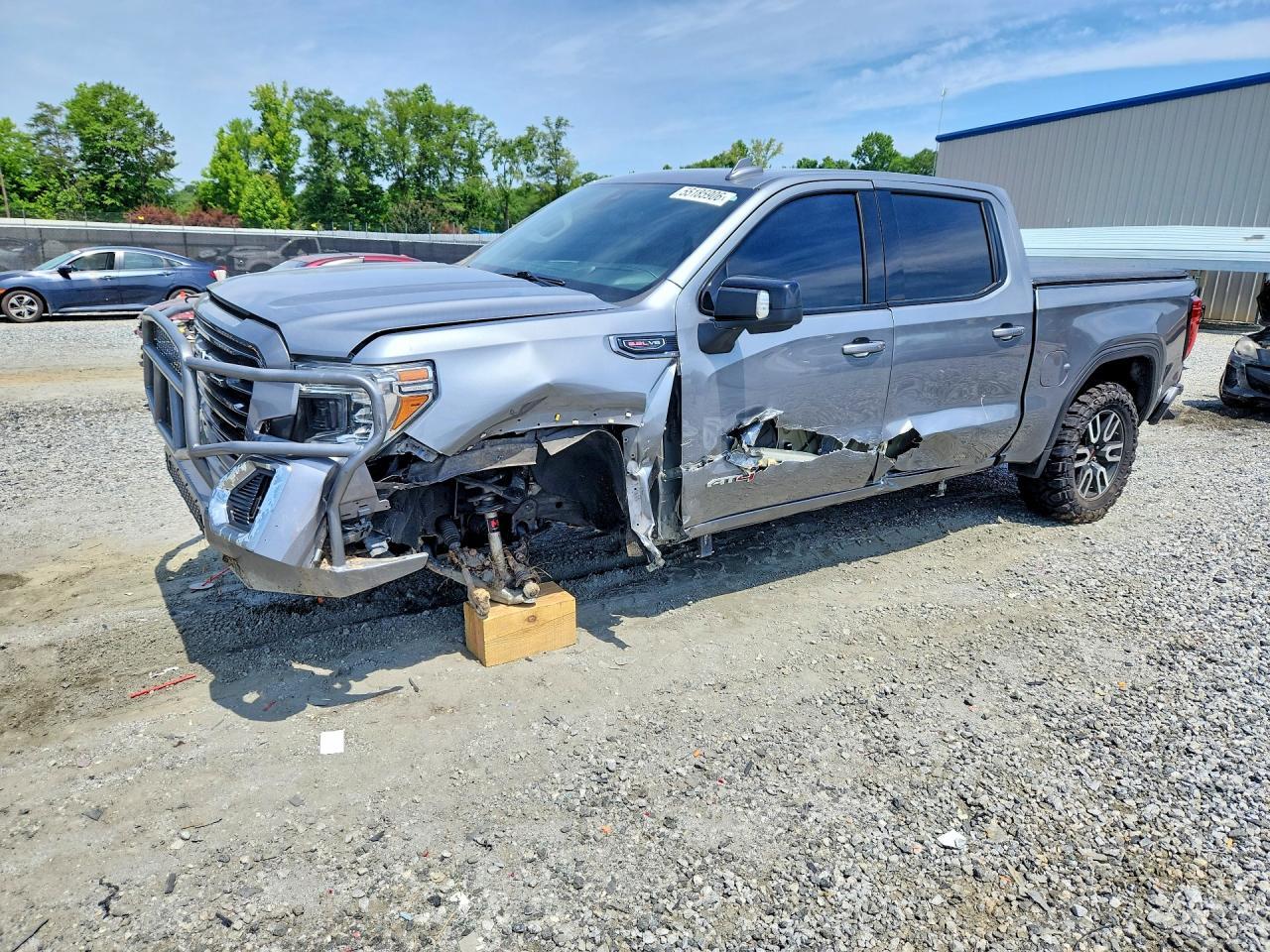 2020 GMC Sierra K1500 At4 - zdjęcie główne