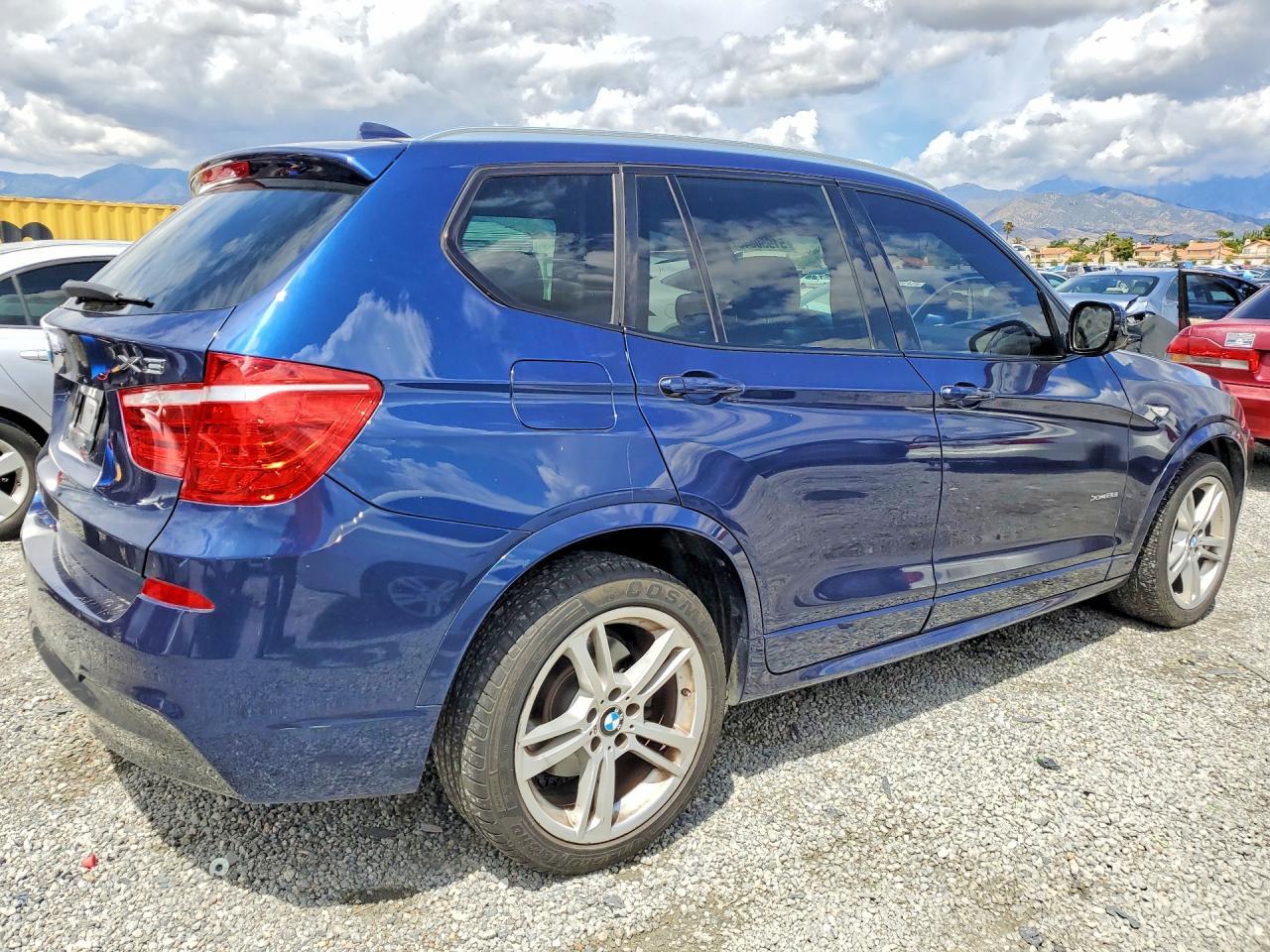 2013 BMW X3 xDrive28I - zdjęcie 3