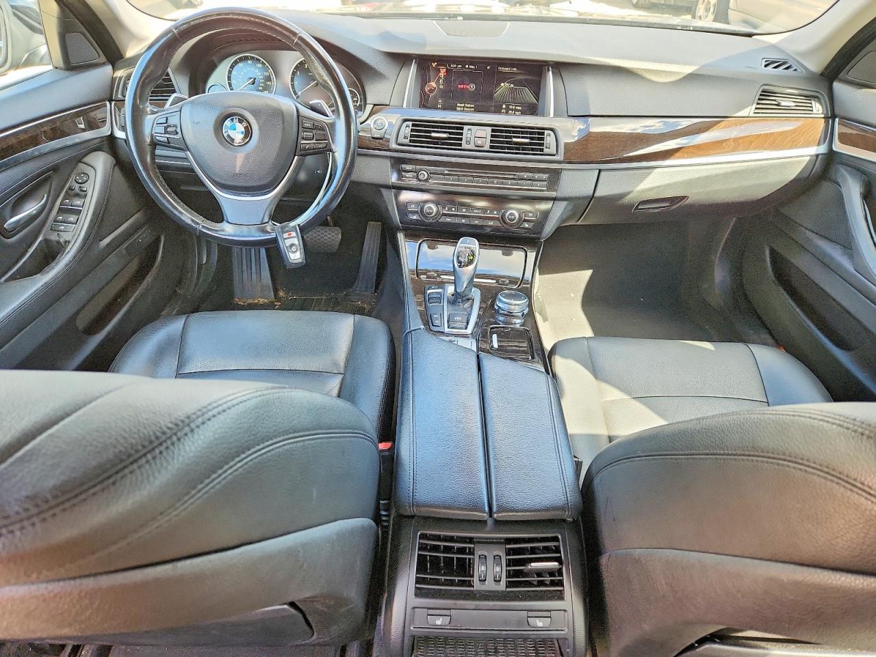 2016 BMW Seria 5 535i - zdjęcie 8