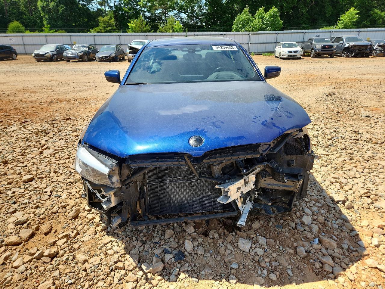 2019 BMW 530 Xi - zdjęcie 5