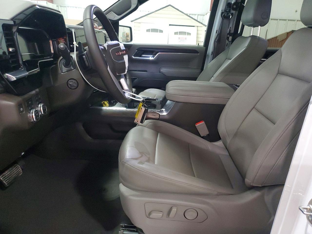 2025 GMC Sierra K1500 Slt - zdjęcie 7
