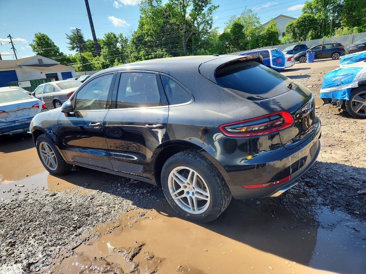 2017 Porsche Macan - zdjęcie 2