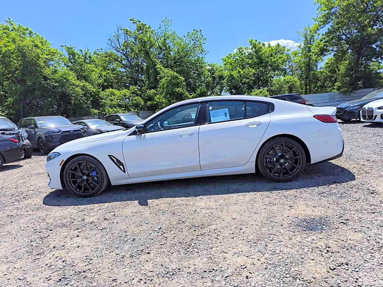 2026 BMW Seria 8 M850i - zdjęcie 15