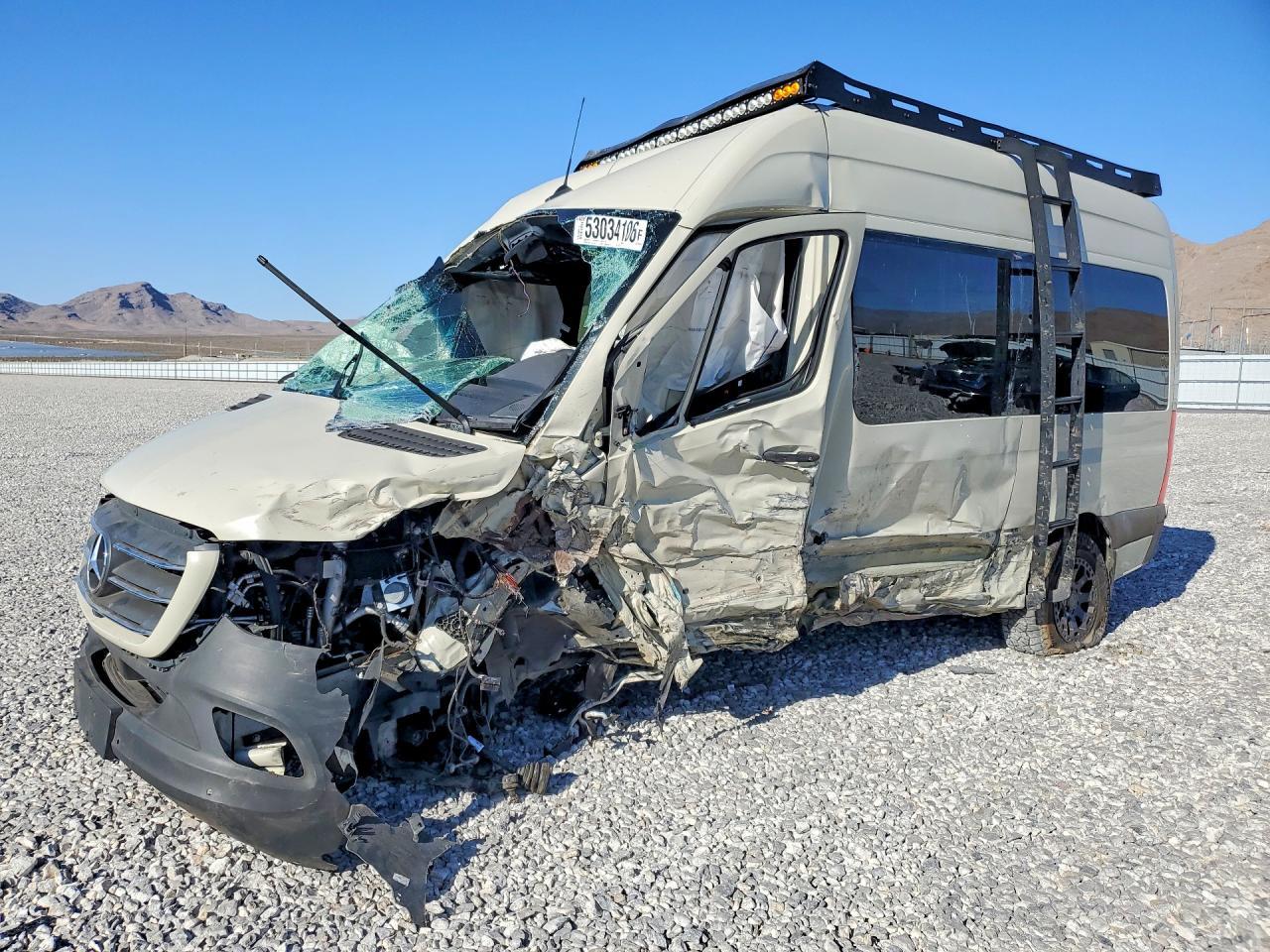 2019 Mercedes-Benz Sprinter 2500 - zdjęcie główne