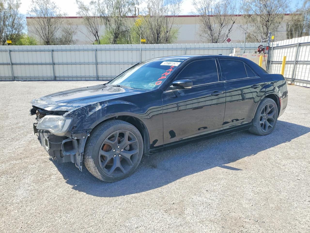 2021 Chrysler 300 S - zdjęcie główne