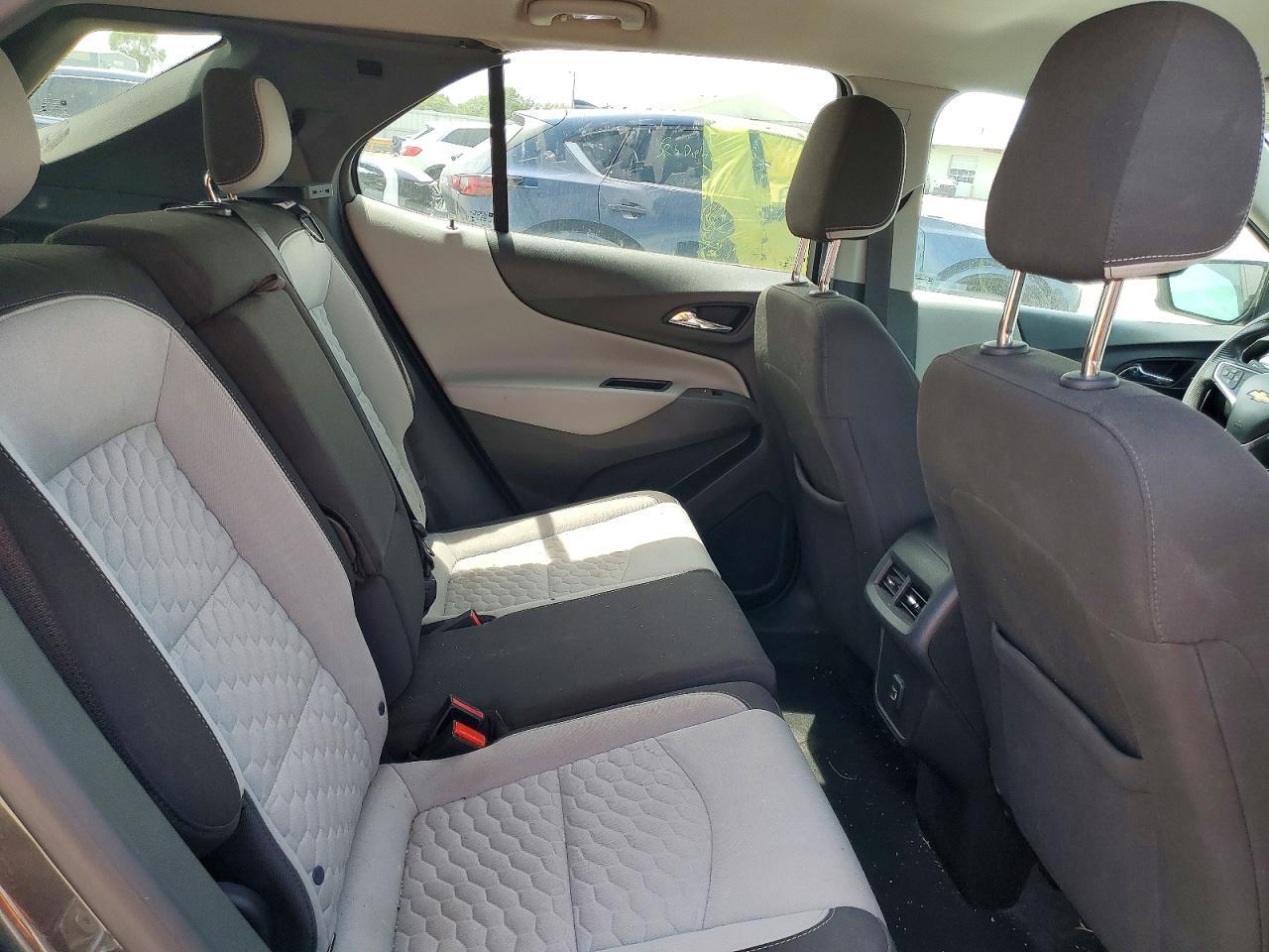 2019 Chevrolet Equinox Ls - zdjęcie 11
