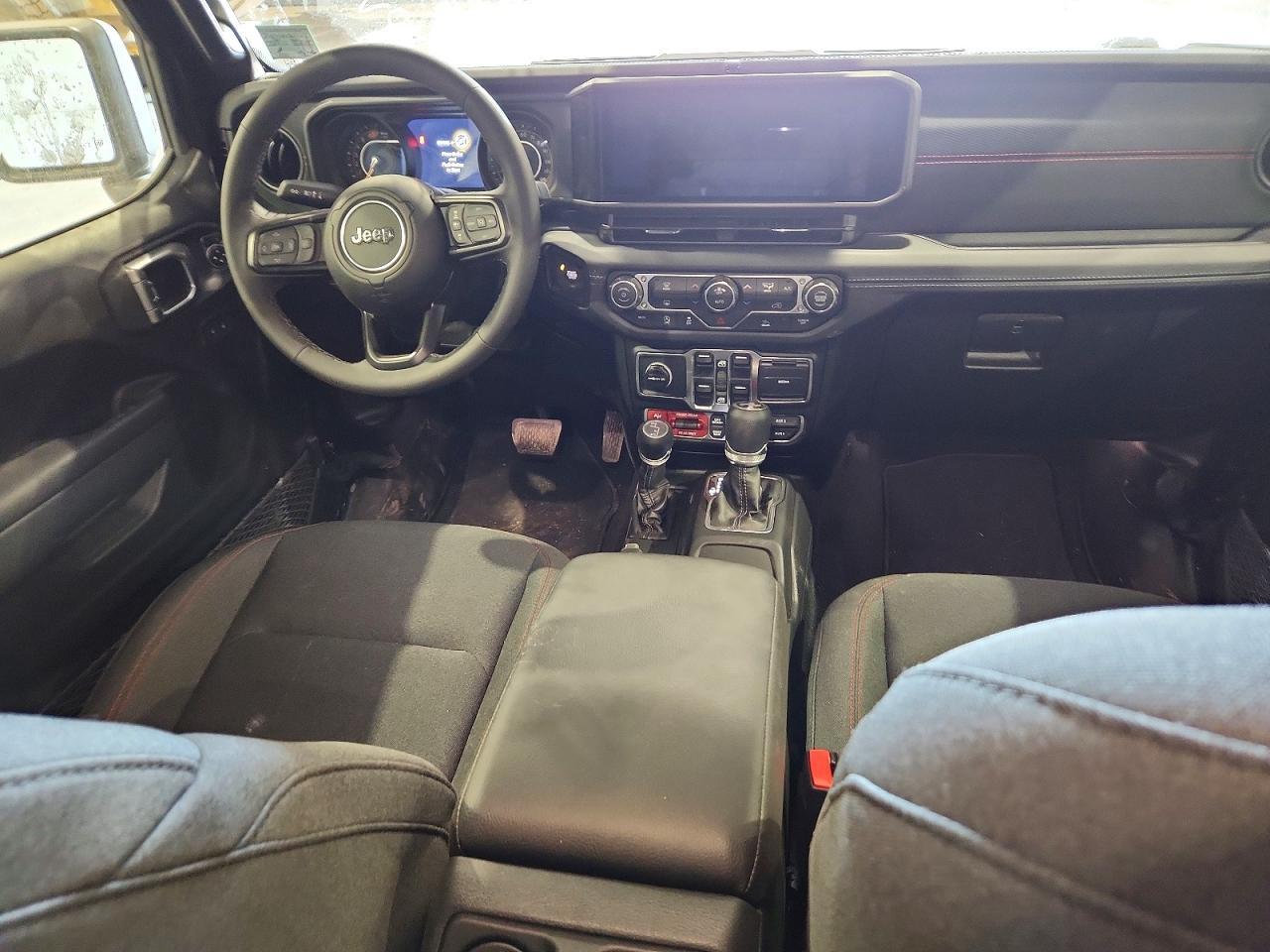2026 Jeep Wrangler Rubicon - zdjęcie 8
