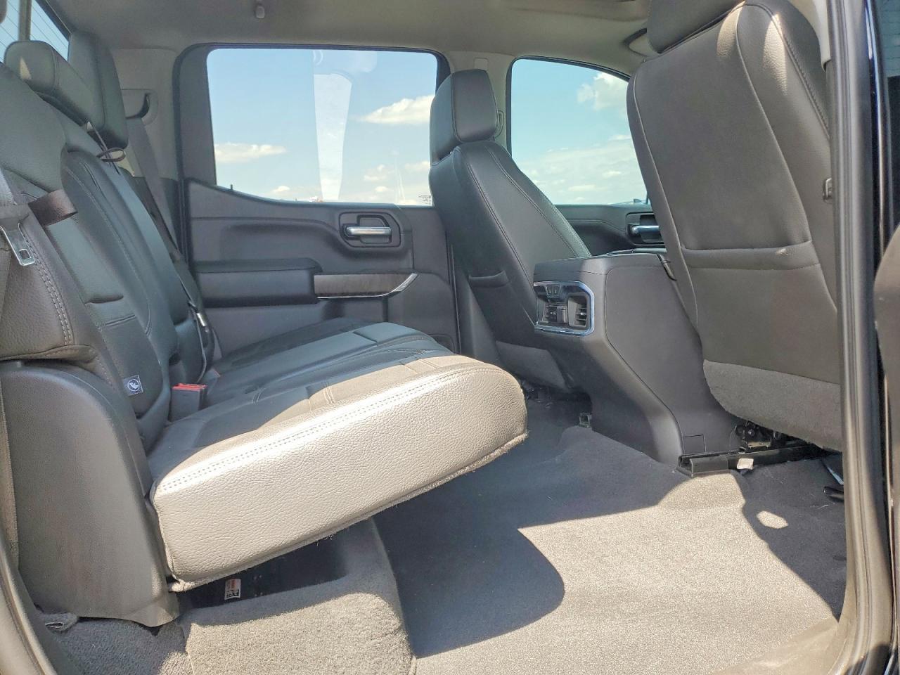 2021 GMC Sierra K1500 Denali - zdjęcie 10