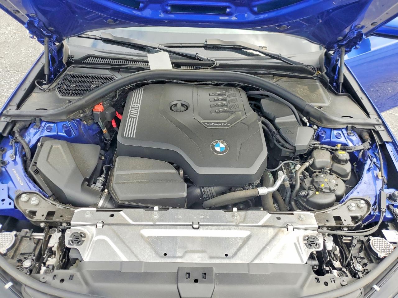 2022 BMW 330I - zdjęcie 11