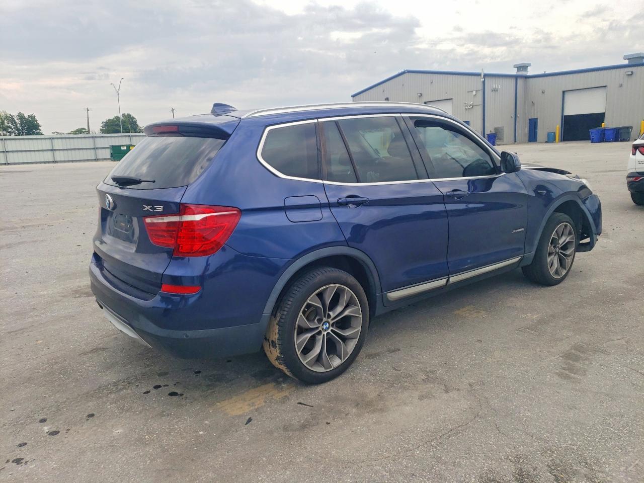 2015 BMW X3 xDrive28I - zdjęcie 3