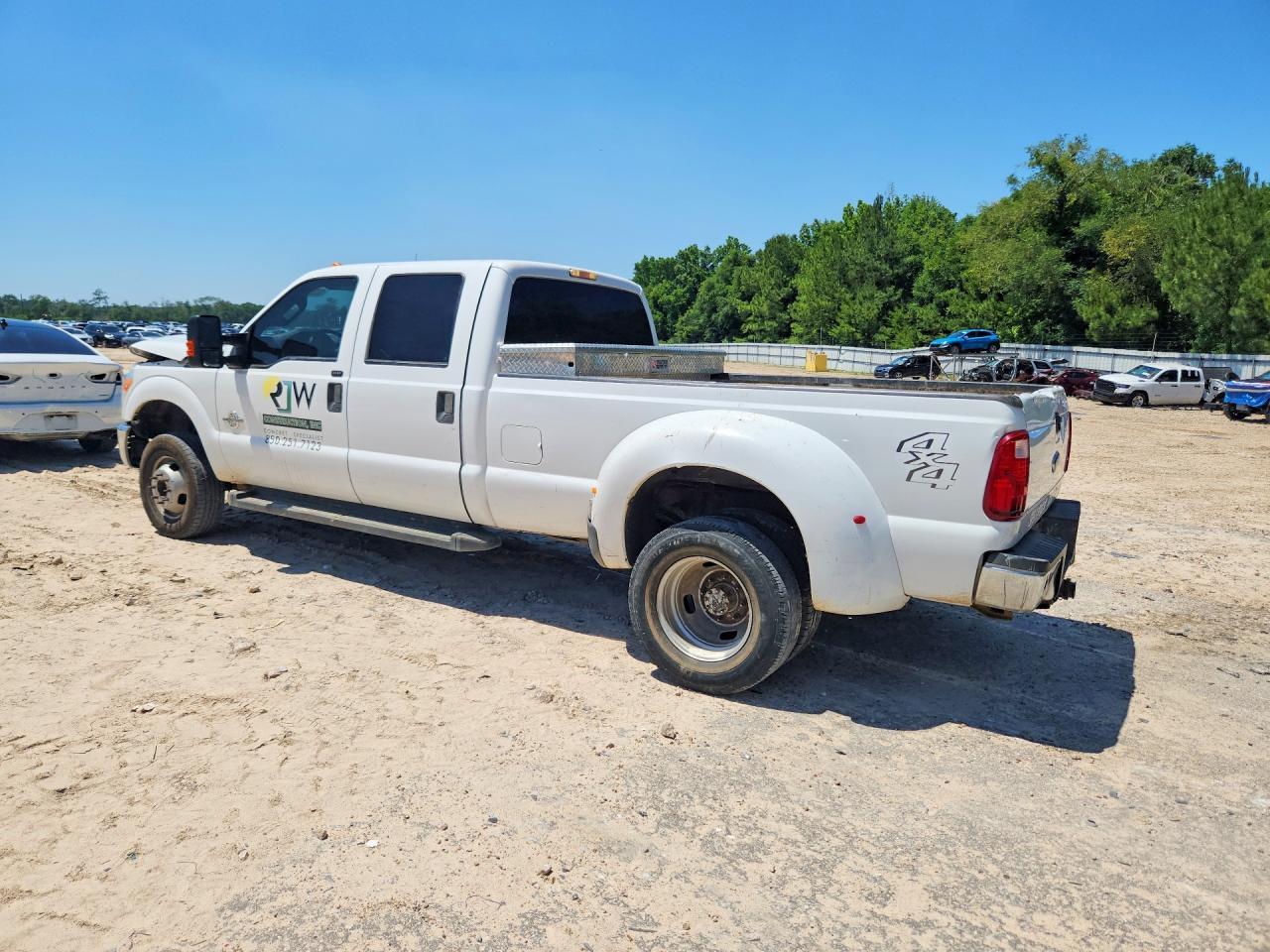 2015 Ford F350 Super Duty - zdjęcie 2