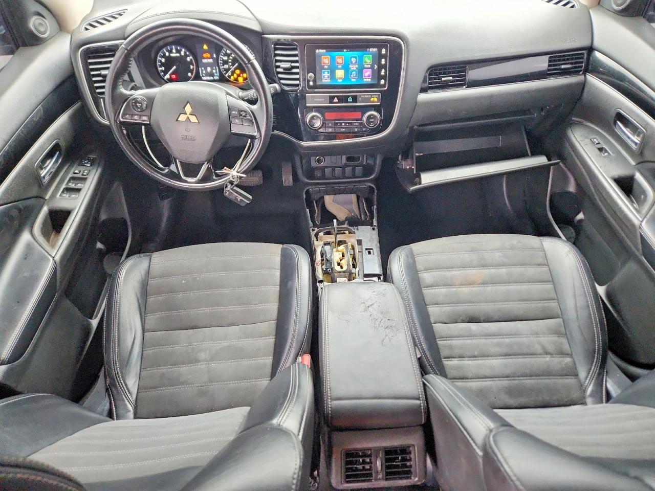 2019 Mitsubishi Outlander Se - zdjęcie 8