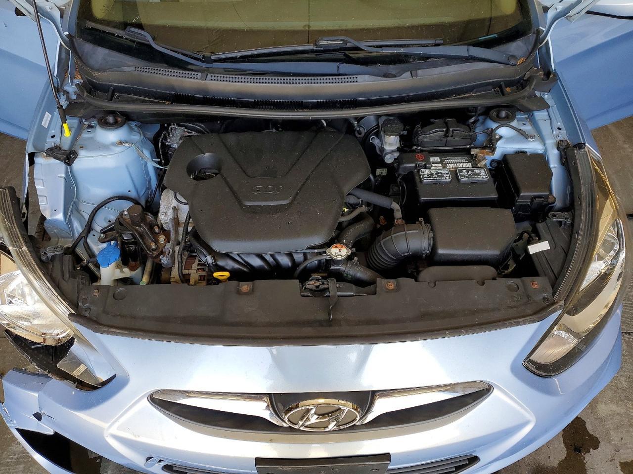 2013 Hyundai Accent Gls - zdjęcie 11