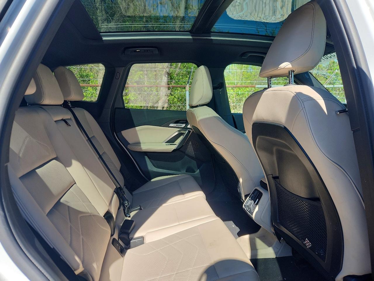 2023 BMW X1 xDrive28I - zdjęcie 11