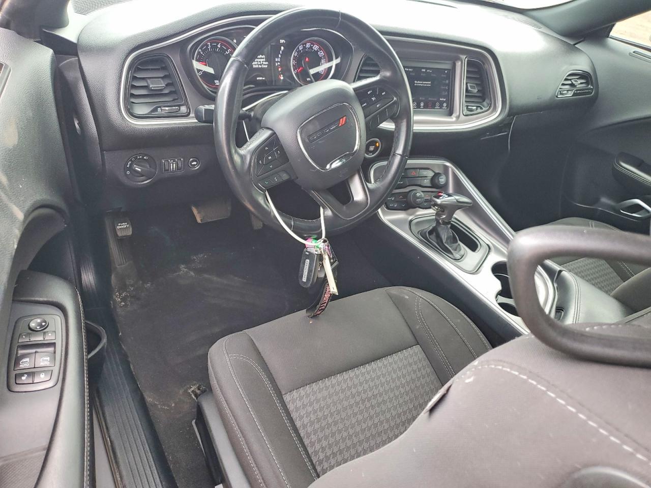 2019 Dodge Challenger Sxt - zdjęcie 8