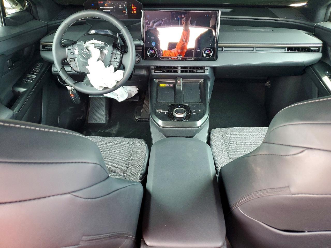 2026 Toyota Bz Xle Plus - zdjęcie 8