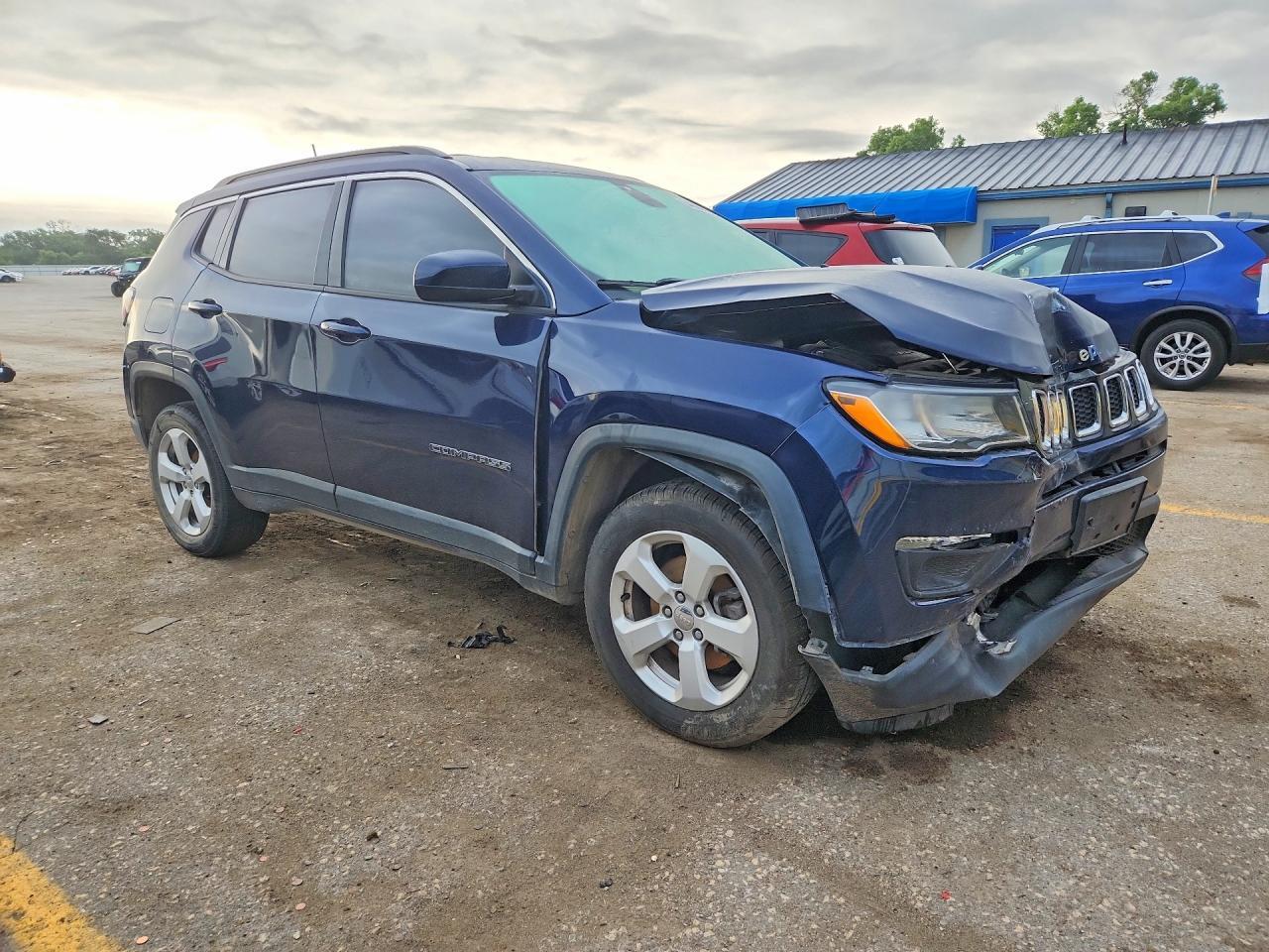 2018 Jeep Compass Latitude - zdjęcie 4