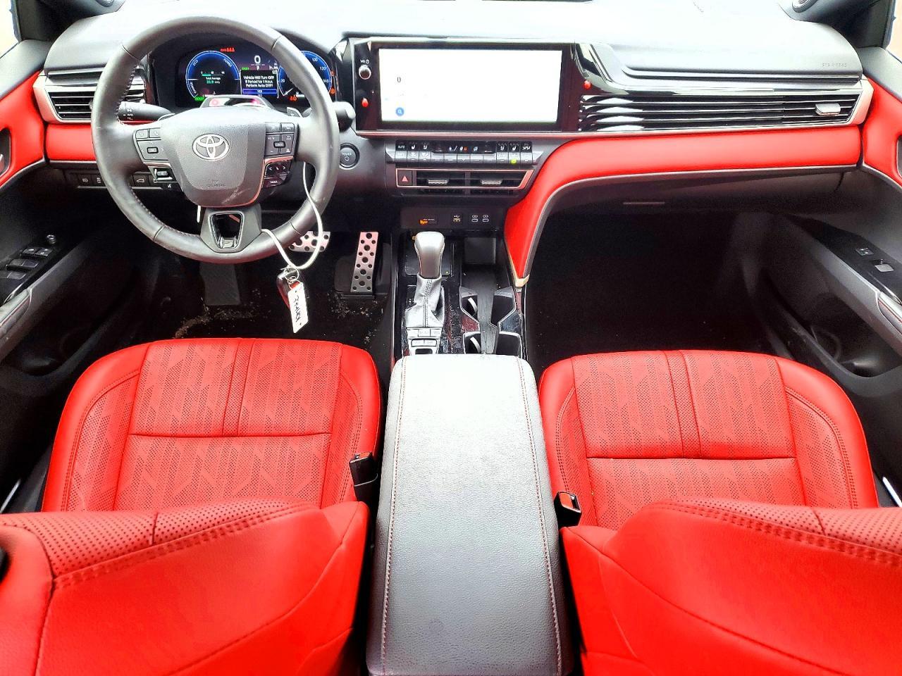 2025 Toyota Camry Xse - zdjęcie 8