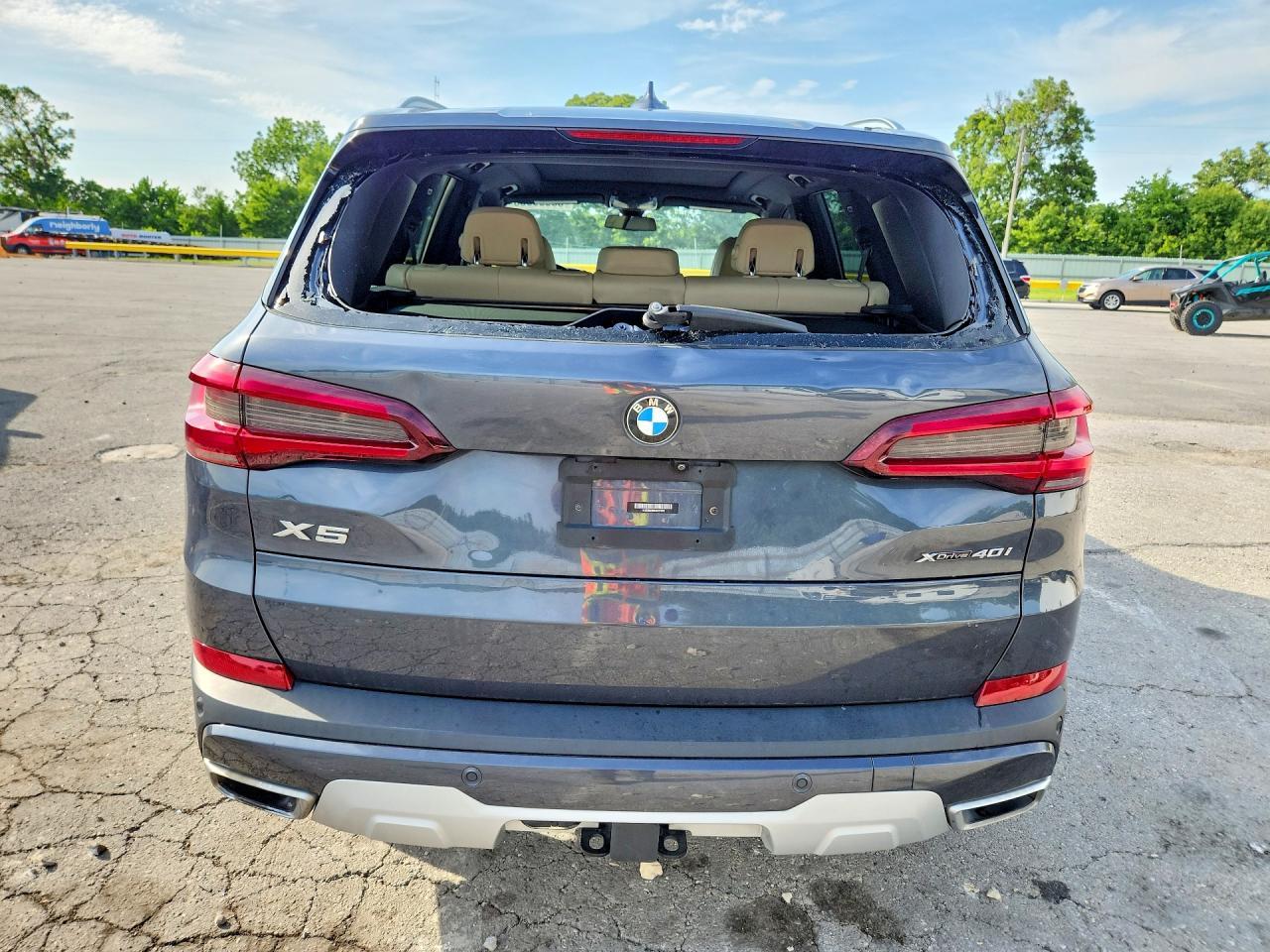 2021 BMW X5 xDrive40I - zdjęcie 6