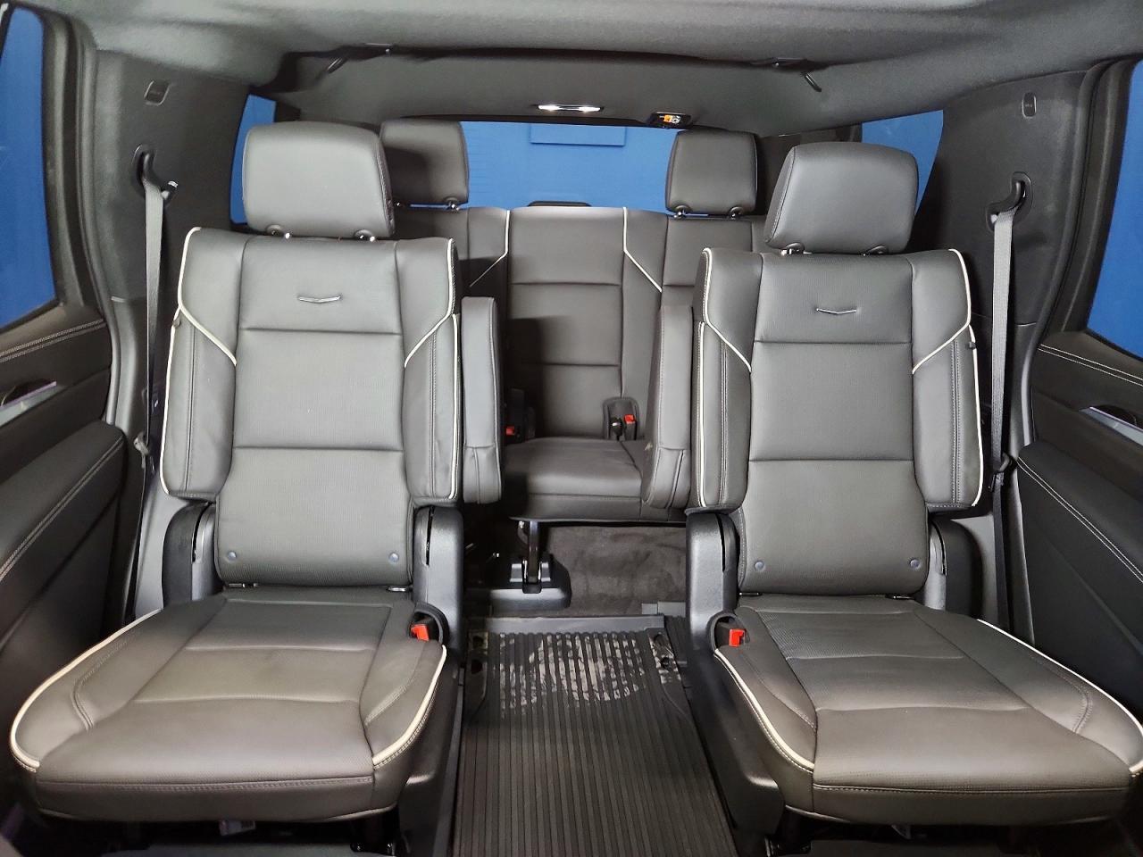 2025 Cadillac Escalade Premium Luxury - zdjęcie 10