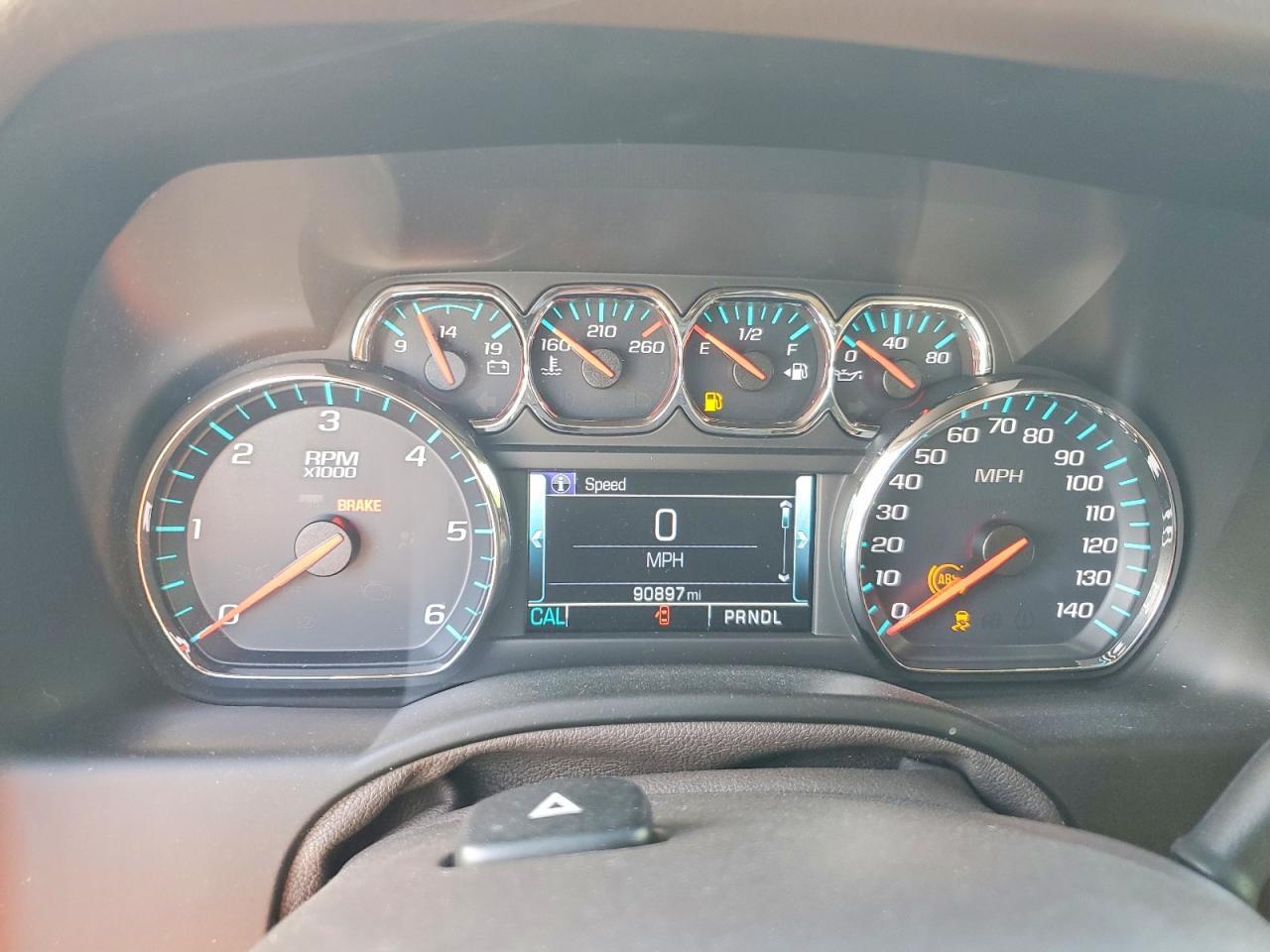 2018 Chevrolet Tahoe C1500 Lt - zdjęcie 9