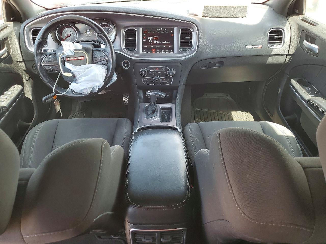 2019 Dodge Charger Scat Pack - zdjęcie 8